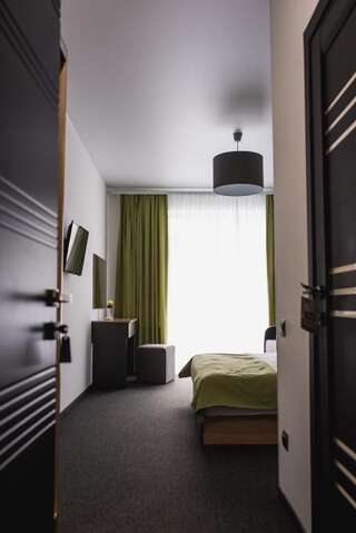 Отель Arena Apart - Hotel Поляна Стандартный двухместный номер с 1 кроватью или 2 отдельными кроватями-13